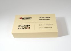 Візитки на дизайнерському картоні, приклад 1